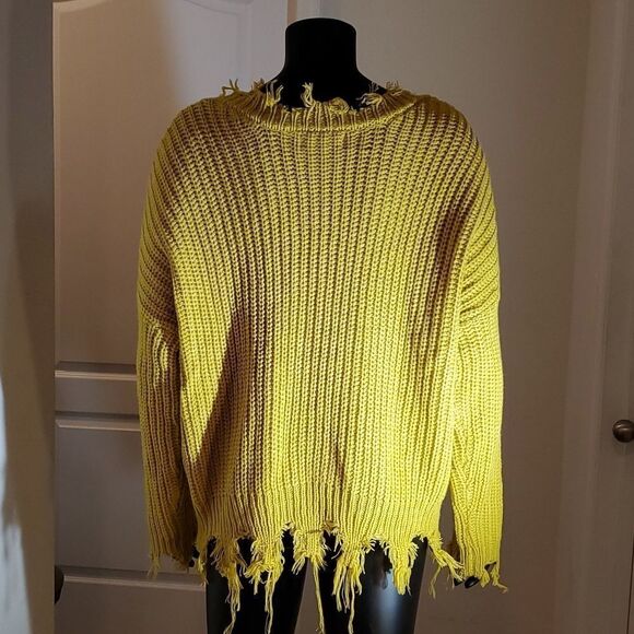 NWT LOVE TREE V-NECKLINE WOMEN"S SWEATER - Picture 11 of 16